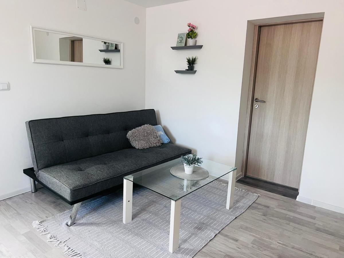 Apartman Castle Tusilovic Εξωτερικό φωτογραφία
